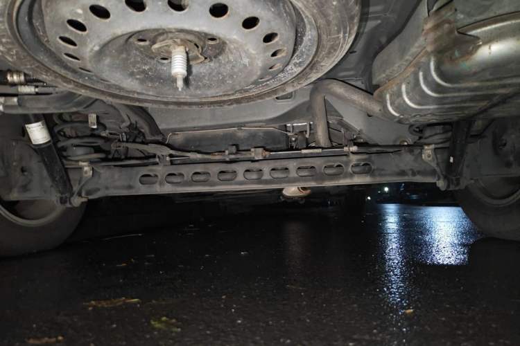 Used Buick GL8 2017 25S Prestige Version China V Standard Chassis Rear