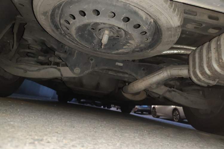 Used Buick GL8 2017 ES 28T Comfort Model China V Standard Chassis Rear