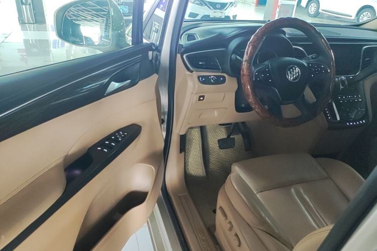 Used Buick GL8 2017 ES 28T Luxury Model China V Standard Driver Seat