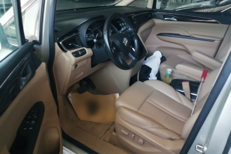 Used Buick GL8 2017 ES 28T Luxury Model China V Standard Driver Seat