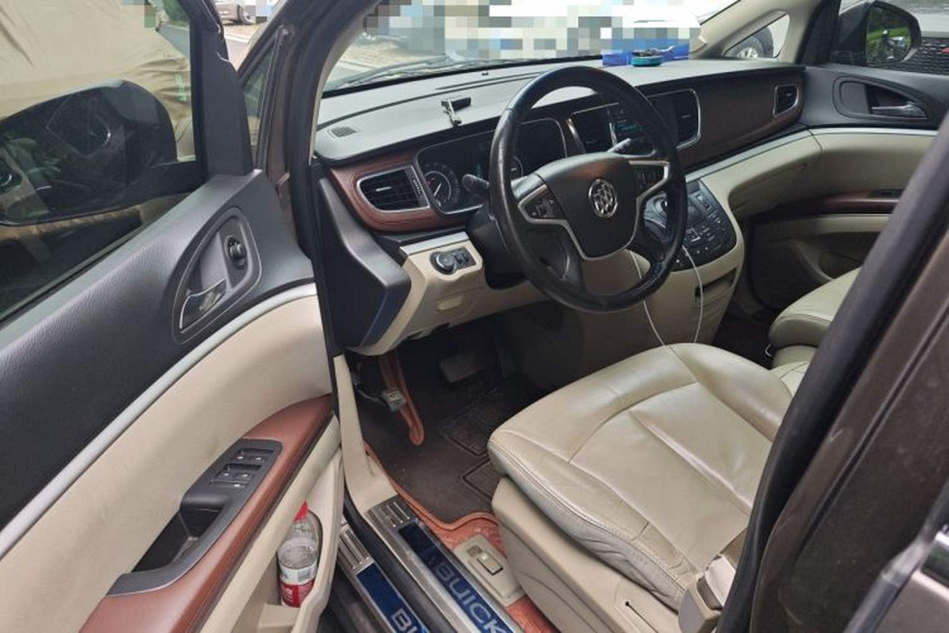 Used Buick GL8 2017 25S Luxury Version China V Standard Driver Seat