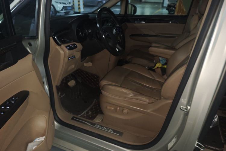 Used Buick GL8 2017 ES 28T Flagship Model China V Standard Driver Seat