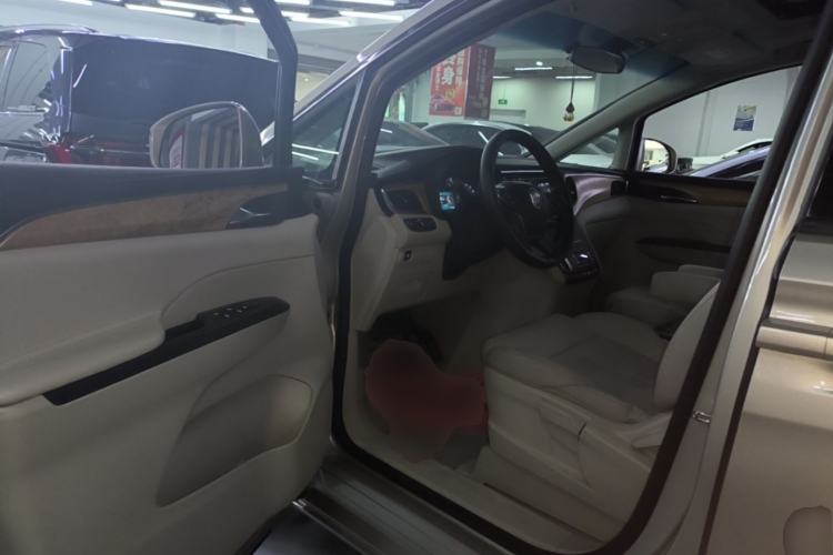 Used Buick GL8 2017 ES 28T Comfort Model China V Standard Driver Seat