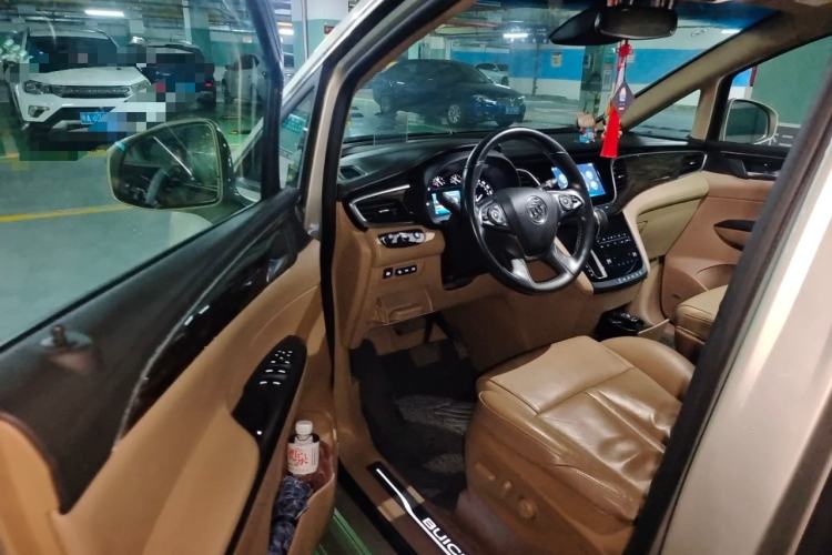 Used Buick GL8 2017 ES 28T Flagship Model China V Standard Driver Seat
