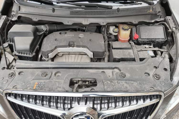 Used Buick GL8 2017 25S Prestige Version China V Standard Engine Bay