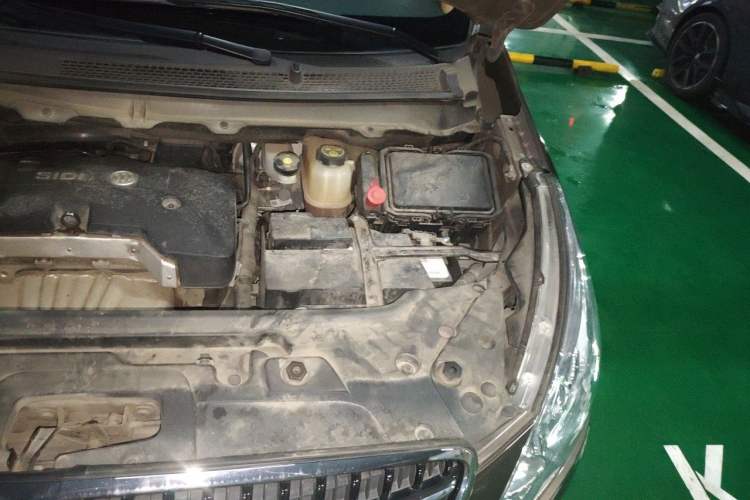 Used Buick GL8 2017 25S Luxury Version China V Standard Engine Bay Left