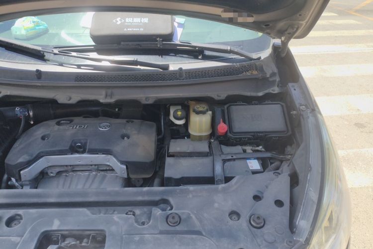 Used Buick GL8 2017 25S Prestige Version China V Standard Engine Bay Left
