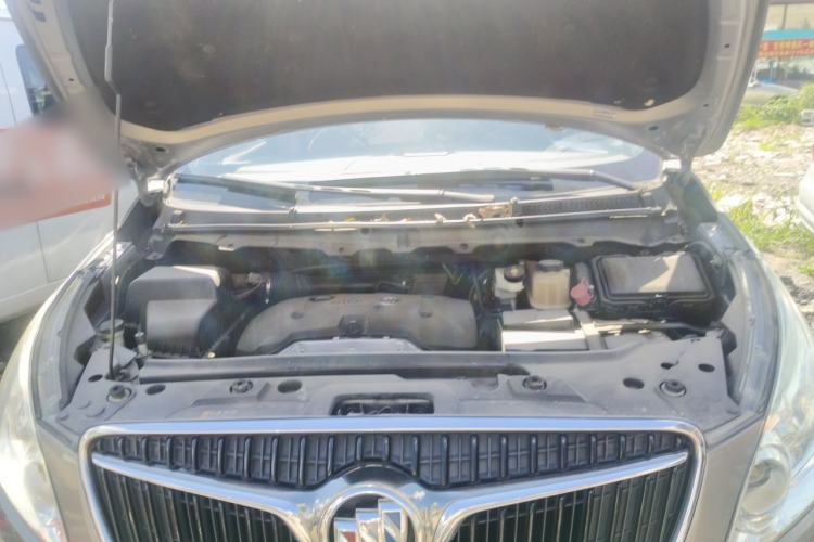 Used Buick GL8 2017 25S Comfort Version China V Standard Engine Bay