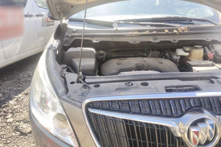 Used Buick GL8 2017 25S Comfort Version China V Standard Engine Bay Right