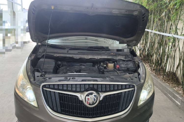 Used Buick GL8 2017 25S Luxury Version China V Standard Engine Bay