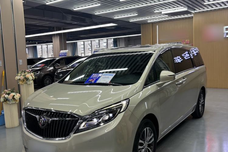Used Buick GL8 2017 ES 28T Flagship Model China V Standard Exterior 4