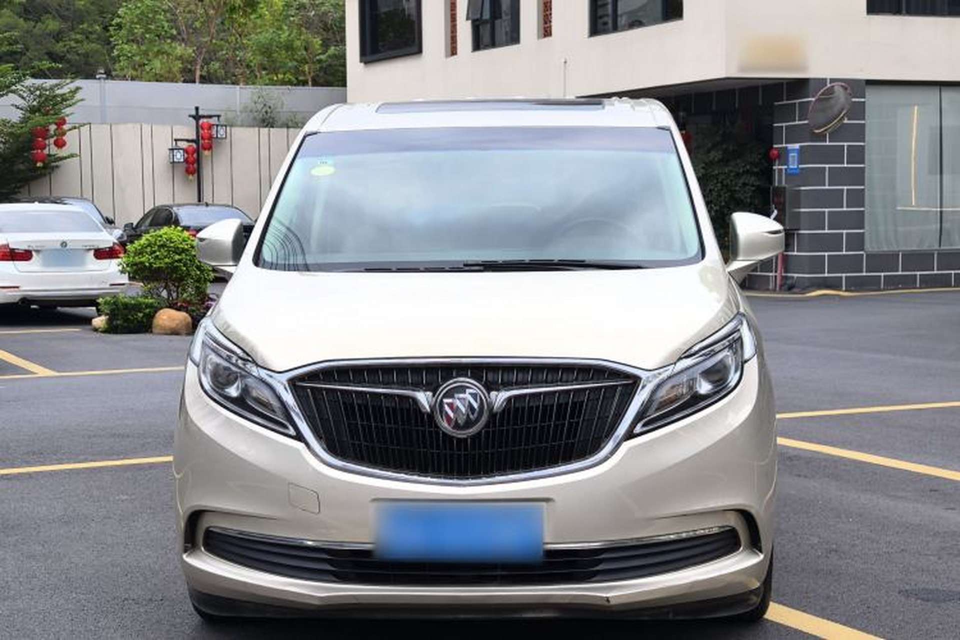 Used Buick GL8 2017 ES 28T Comfort Model China V Standard Exterior 5