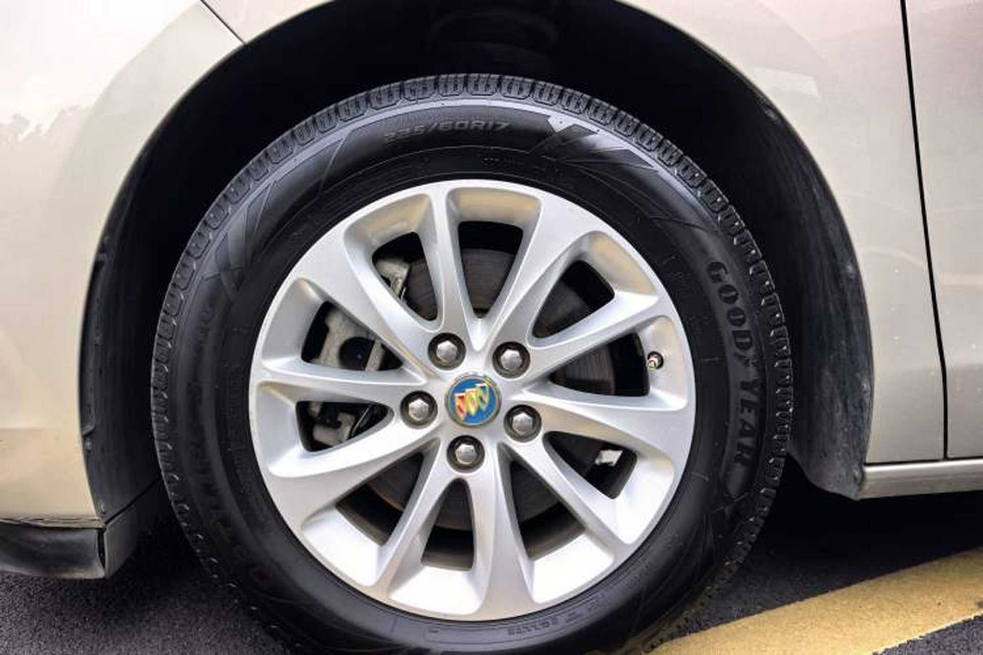Used Buick GL8 2017 ES 28T Comfort Model China V Standard Exterior 6