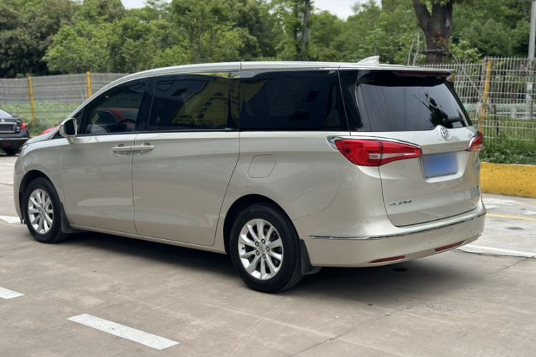 Used Buick GL8 2017 ES 28T Comfort Model China V Standard Exterior 6