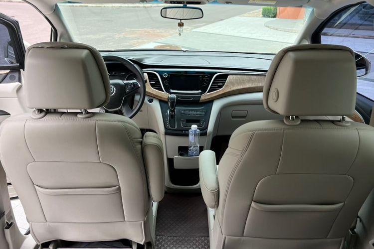 Used Buick GL8 2017 ES 28T Comfort Model China V Standard Exterior 8