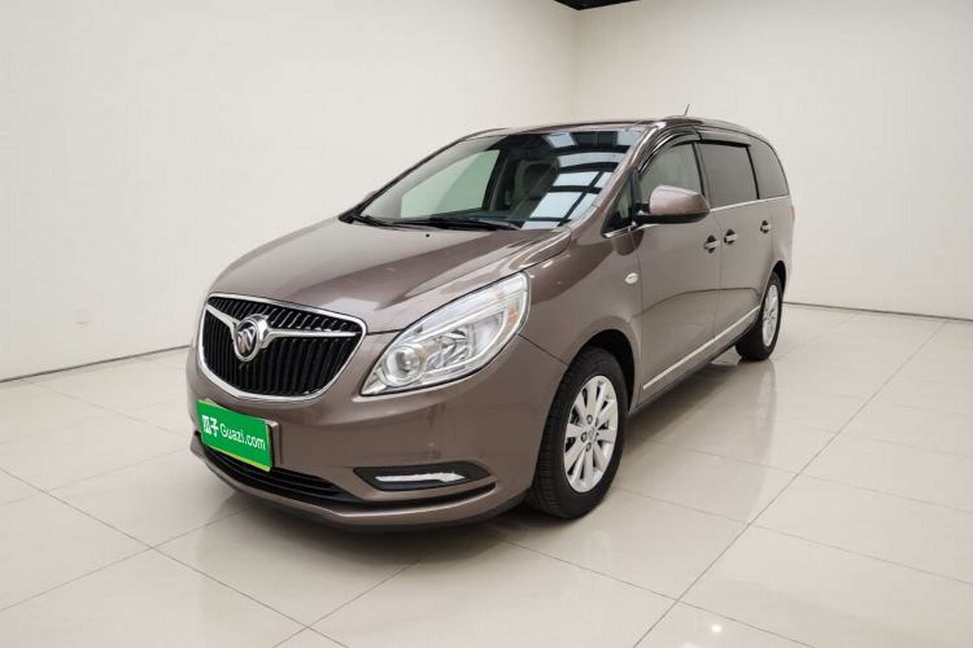 Used Buick GL8 2017 25S Prestige Version China V Standard Front Left 45 Deg