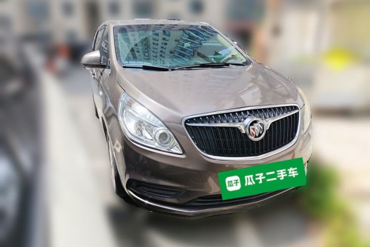 Used Buick GL8 2017 25S Luxury Version China V Standard Front Right 45 Deg