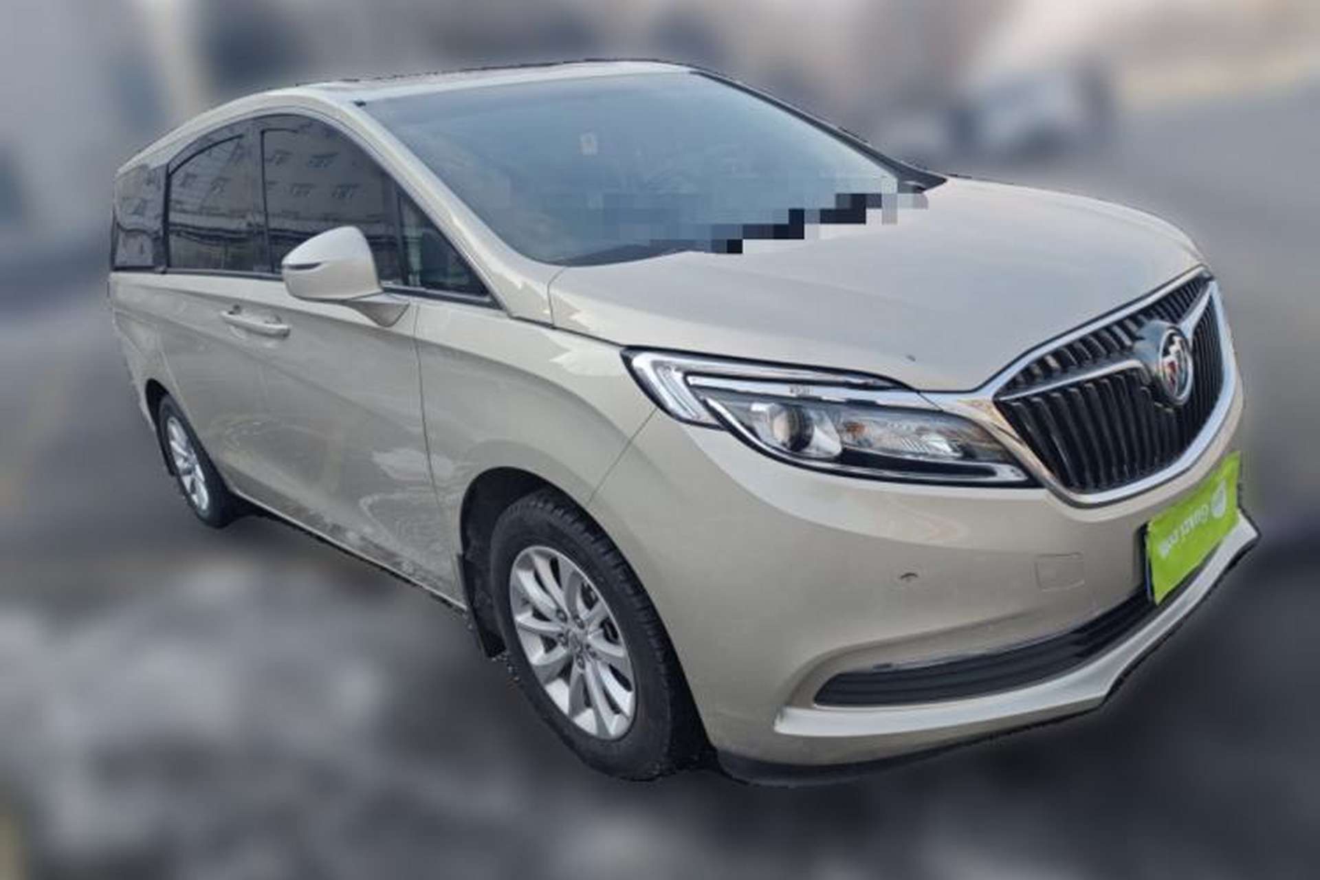 Used Buick GL8 2017 ES 28T Comfort Model China V Standard Front Right 45 Deg