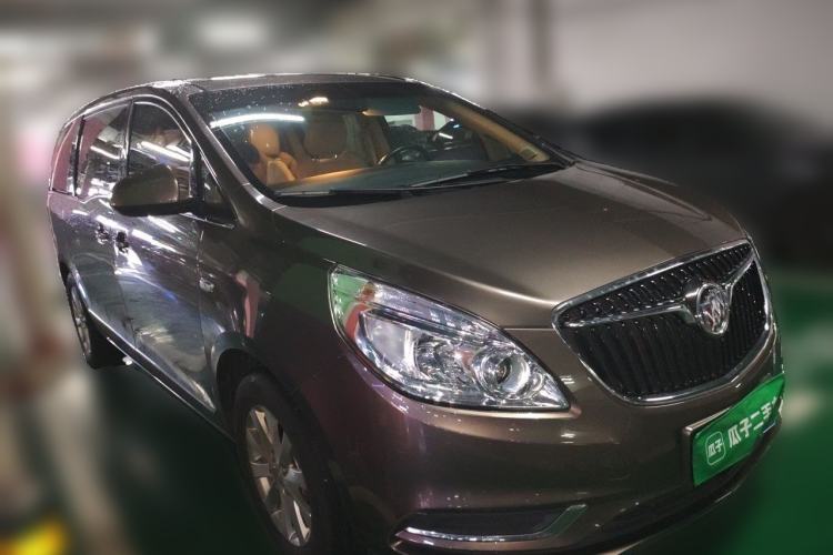 Used Buick GL8 2017 25S Luxury Version China V Standard Front Right 45 Deg