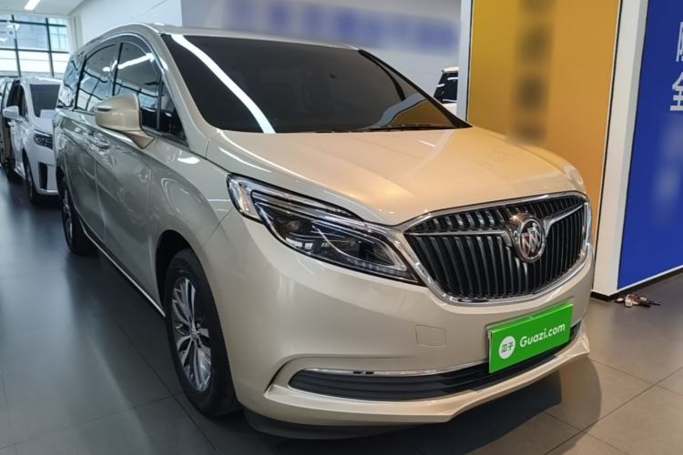 Used Buick GL8 2017 ES 28T Luxury Model China V Standard Front Right 45 Deg