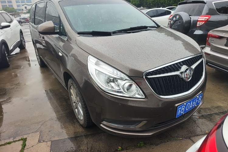 Used Buick GL8 2017 25S Comfort Version China V Standard Front Right 45 Deg