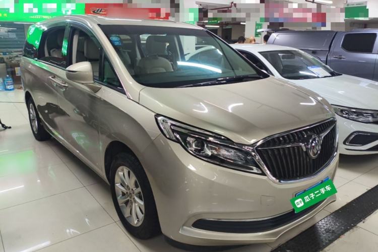 Used Buick GL8 2017 ES 28T Comfort Model China V Standard Front Right 45 Deg