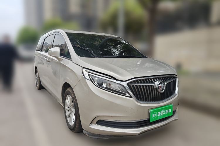 Used Buick GL8 2017 ES 28T Comfort Model China V Standard Front Right 45 Deg