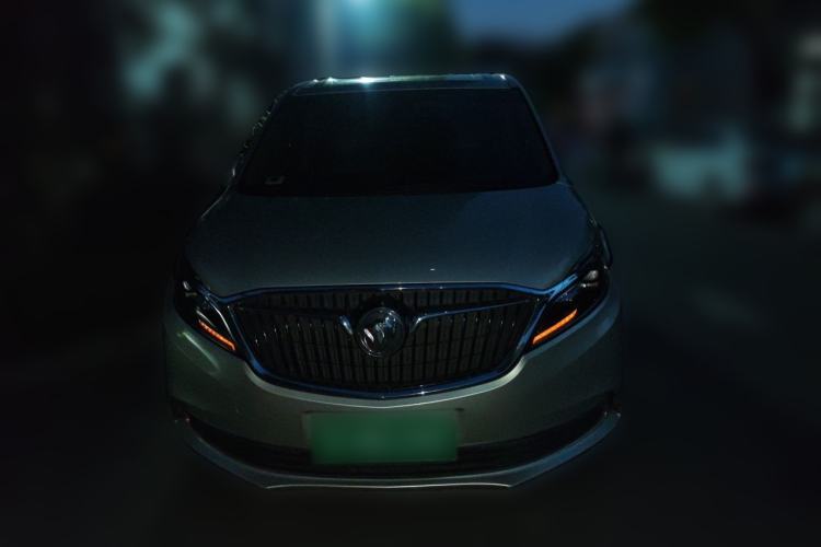 Used Buick GL8 2017 ES 28T Luxury Model China V Standard Front