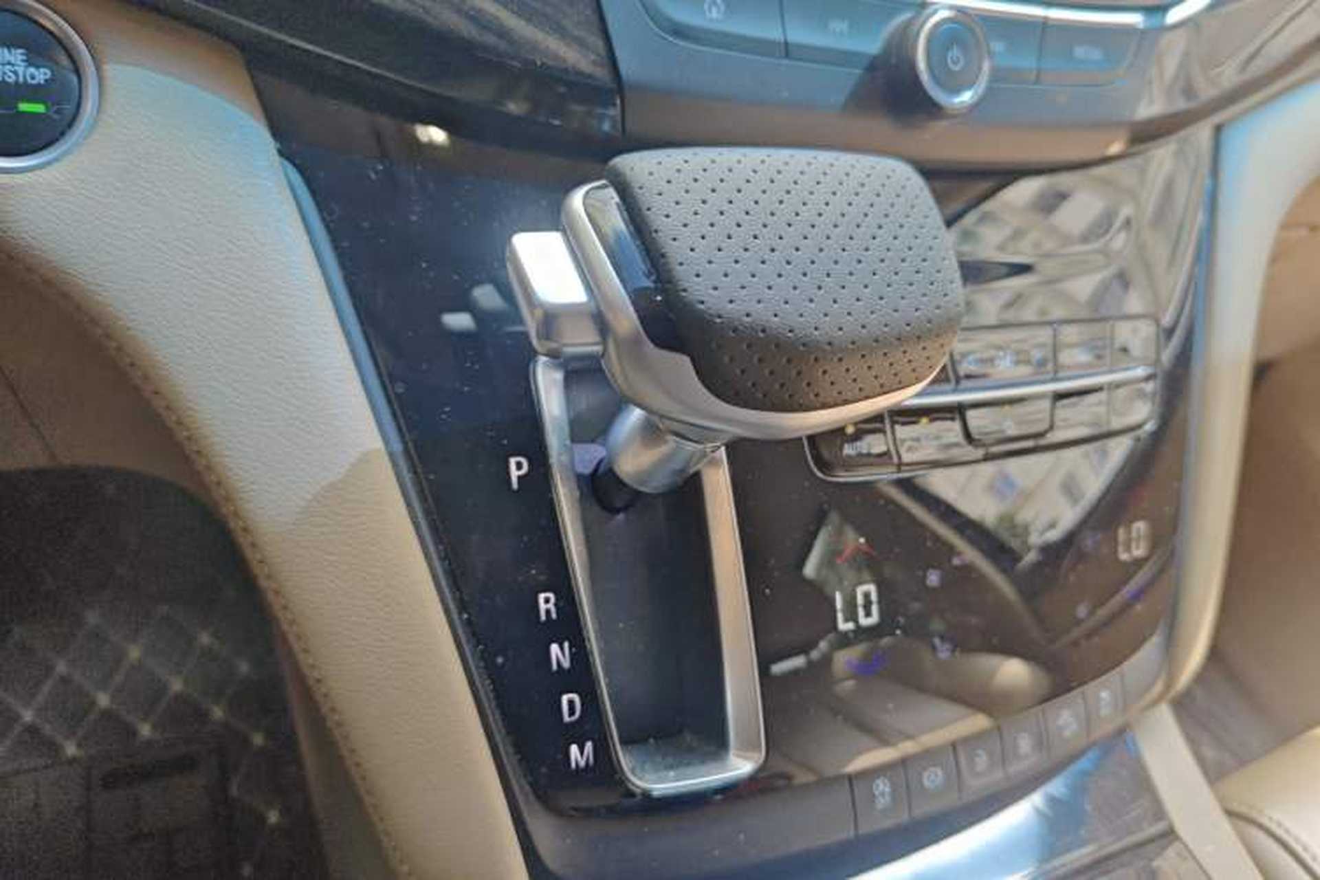Used Buick GL8 2017 ES 28T Luxury Model China V Standard Gear Lever