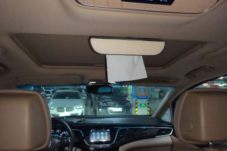 Used Buick GL8 2017 ES 28T Flagship Model China V Standard Headliner