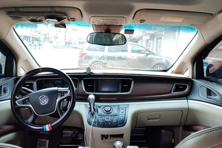 Used Buick GL8 2017 25S Luxury Version China V Standard Headliner