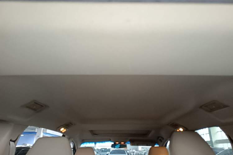 Used Buick GL8 2017 25S Luxury Version China V Standard Headliner