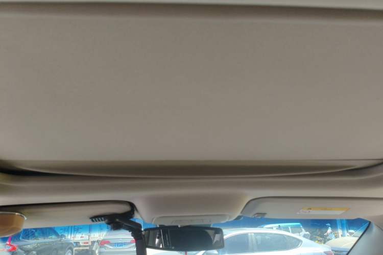 Used Buick GL8 2017 25S Prestige Version China V Standard Headliner