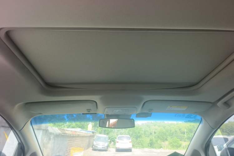Used Buick GL8 2017 25S Luxury Version China V Standard Headliner