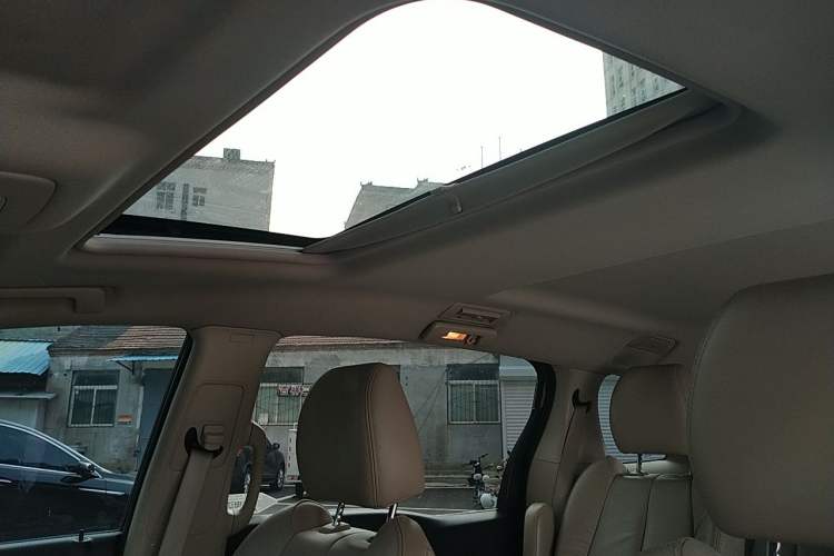 Used Buick GL8 2017 25S Luxury Version China V Standard Headliner
