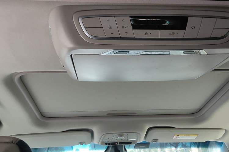 Used Buick GL8 2017 ES 28T Comfort Model China V Standard Headliner
