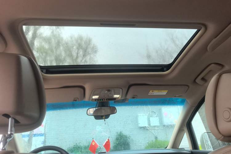 Used Buick GL8 2017 ES 28T Luxury Model China V Standard Headliner