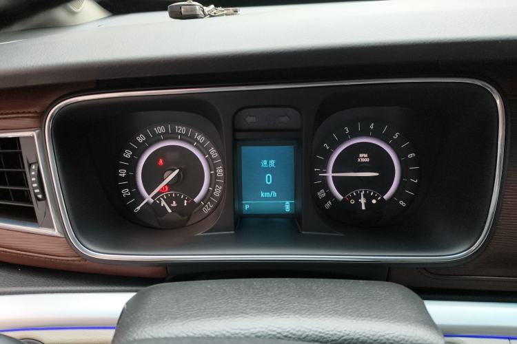 Used Buick GL8 2017 25S Prestige Version China V Standard Instrument Cluster