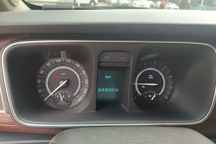 Used Buick GL8 2017 25S Prestige Version China V Standard Instrument Cluster