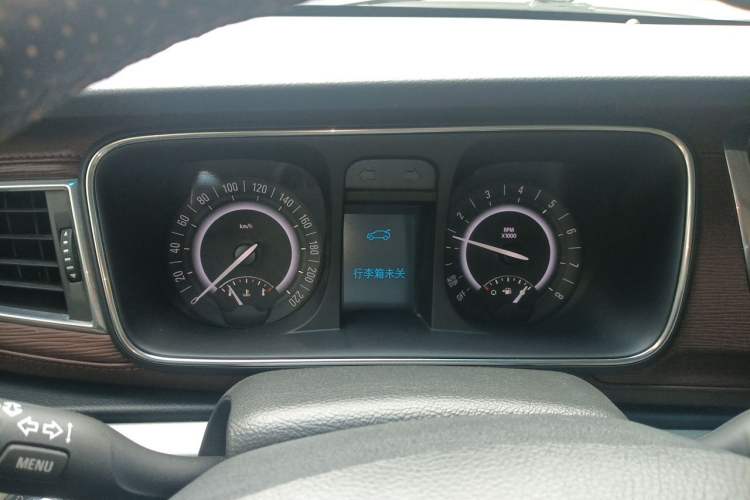 Used Buick GL8 2017 25S Comfort Version China V Standard Instrument Cluster