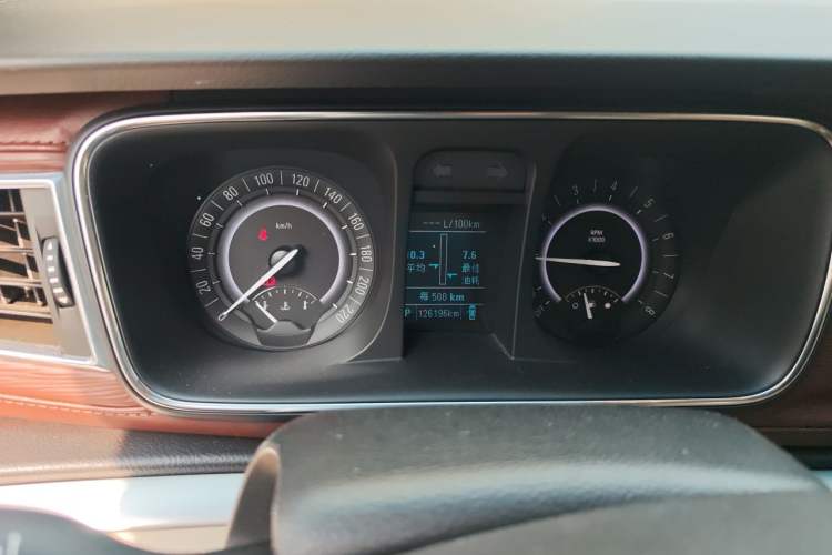 Used Buick GL8 2017 25S Luxury Version China V Standard Instrument Cluster