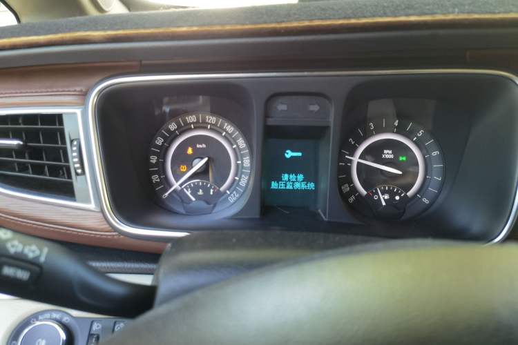 Used Buick GL8 2017 25S Luxury Version China V Standard Instrument Cluster