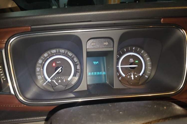 Used Buick GL8 2017 25S Luxury Version China V Standard Instrument Cluster