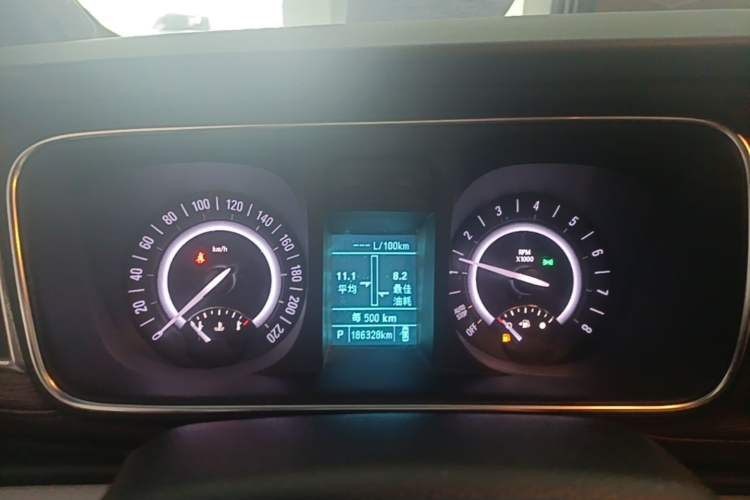 Used Buick GL8 2017 25S Prestige Version China V Standard Instrument Cluster