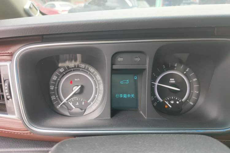 Used Buick GL8 2017 25S Luxury Version China V Standard Instrument Cluster