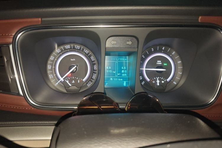 Used Buick GL8 2017 25S Prestige Version China V Standard Instrument Cluster