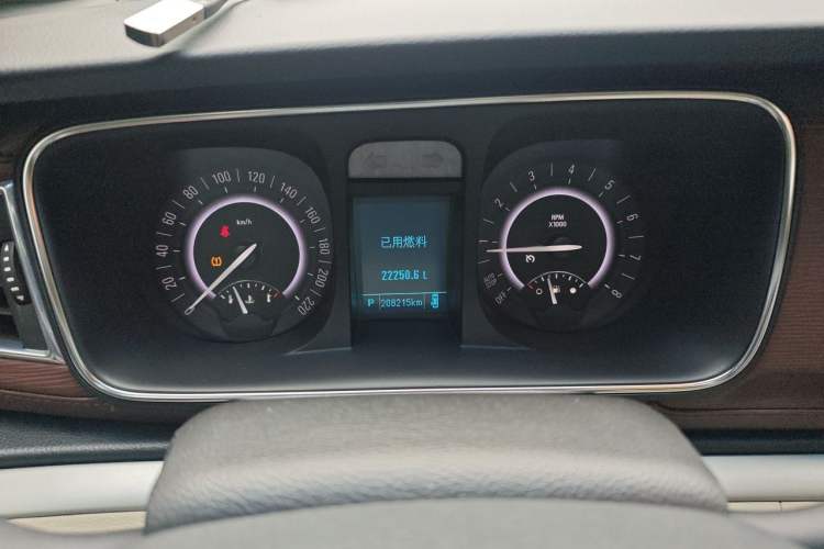 Used Buick GL8 2017 25S Luxury Version China V Standard Instrument Cluster