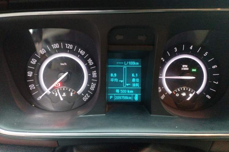 Used Buick GL8 2017 25S Comfort Version China V Standard Instrument Cluster