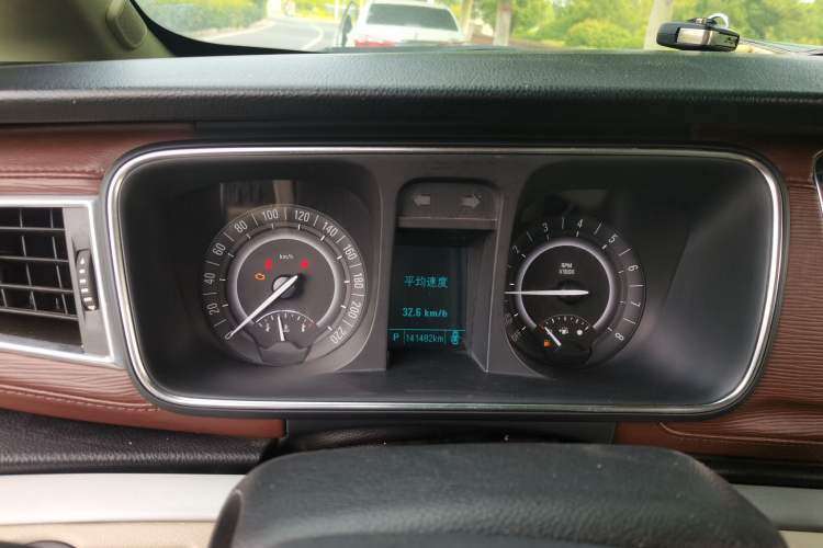Used Buick GL8 2017 25S Luxury Version China V Standard Instrument Cluster