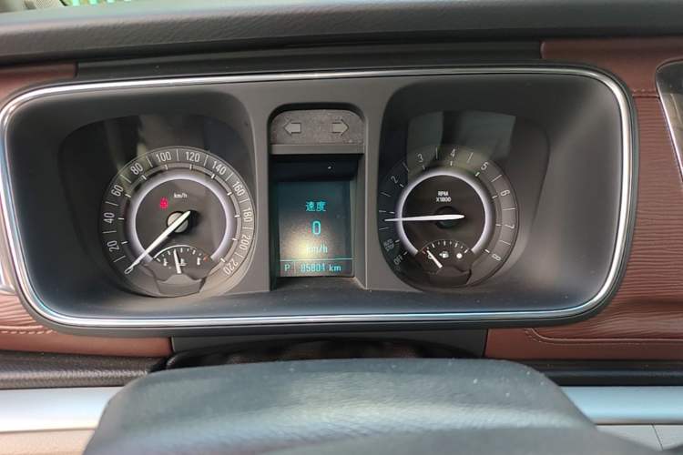 Used Buick GL8 2017 25S Prestige Version China V Standard Instrument Cluster